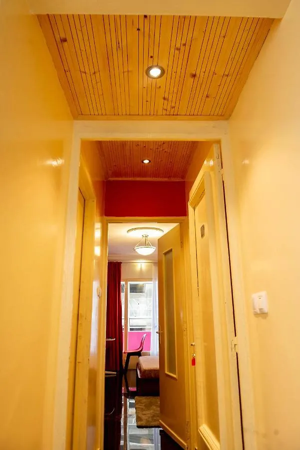 Studio Design/ Dakar Plateau Apartment Senegal