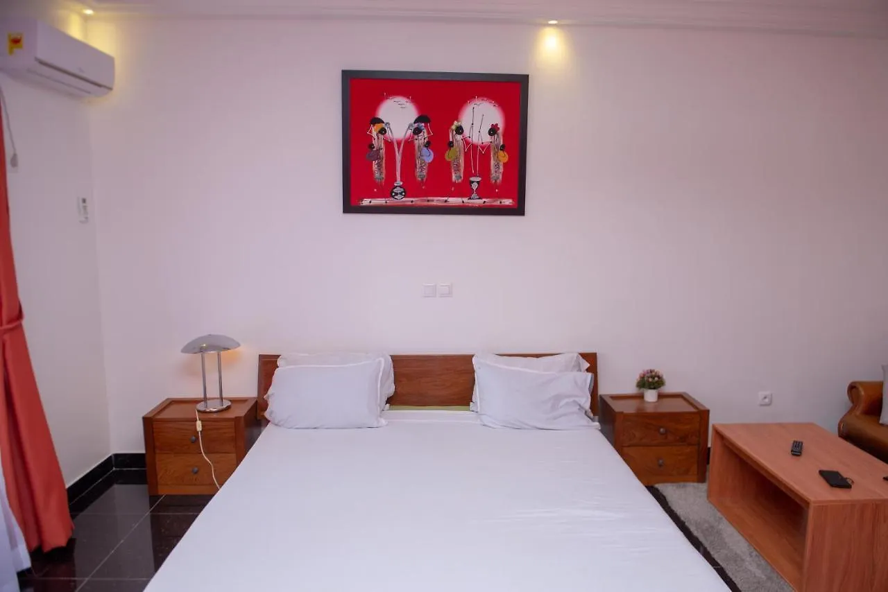 Studio Design/ Dakar Plateau Apartment
