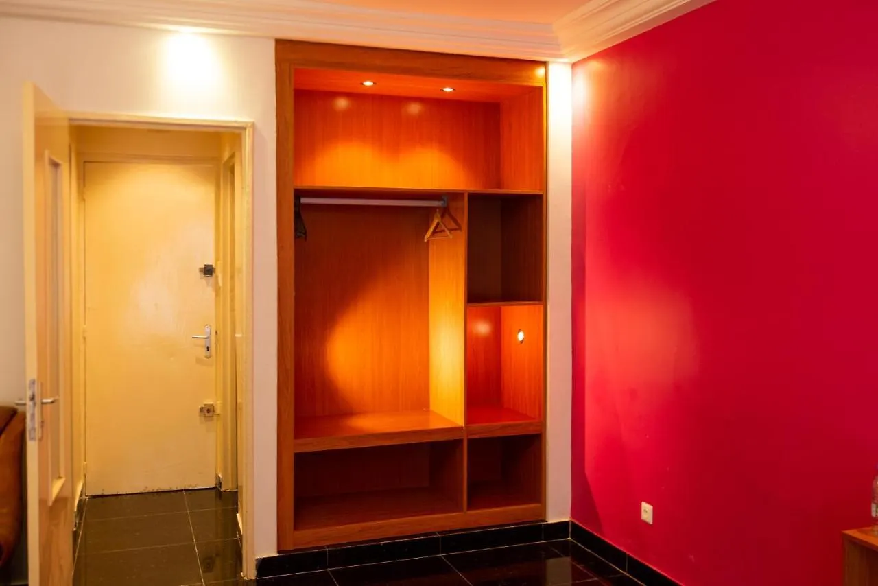 Studio Design/ Dakar Plateau Apartment 0*,  Senegal